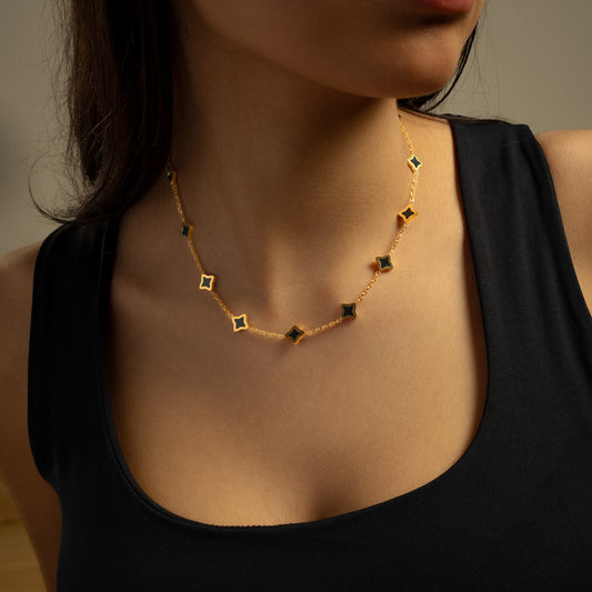 Chaîne Flower câble Dorée - Motif Noir