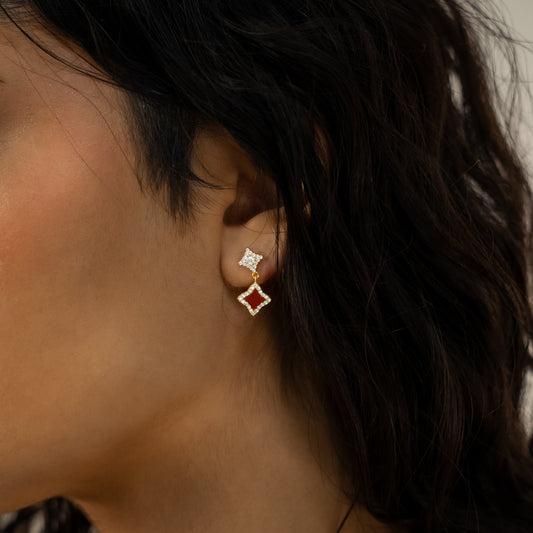 Stars & Flowers earrings dorées - Motif rouge