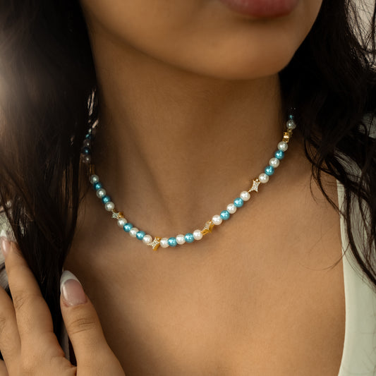 Chaîne perlée Signature Dorée - Blanc et Bleu