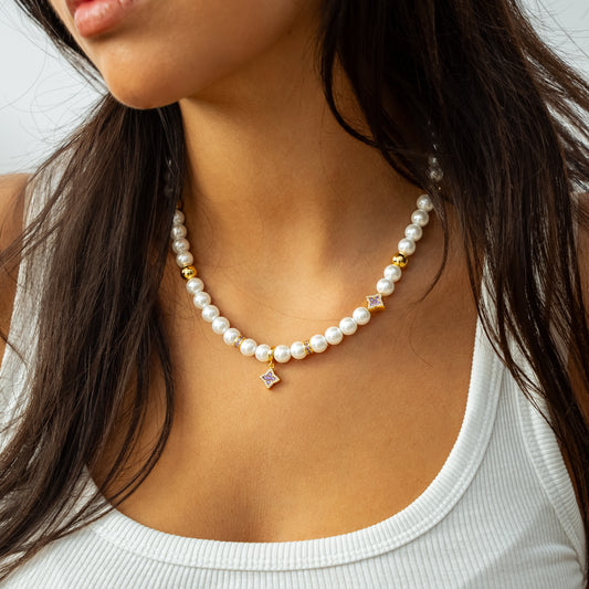 Chaîne Flower Pearl Dorée - Pierres Violettes