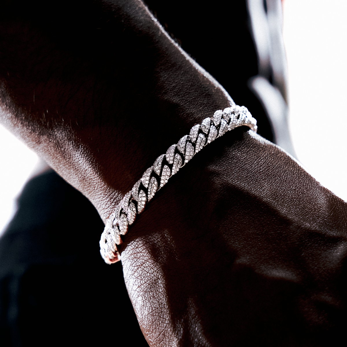 Iced Icon Cuban link Bracelet 8mm - Silver