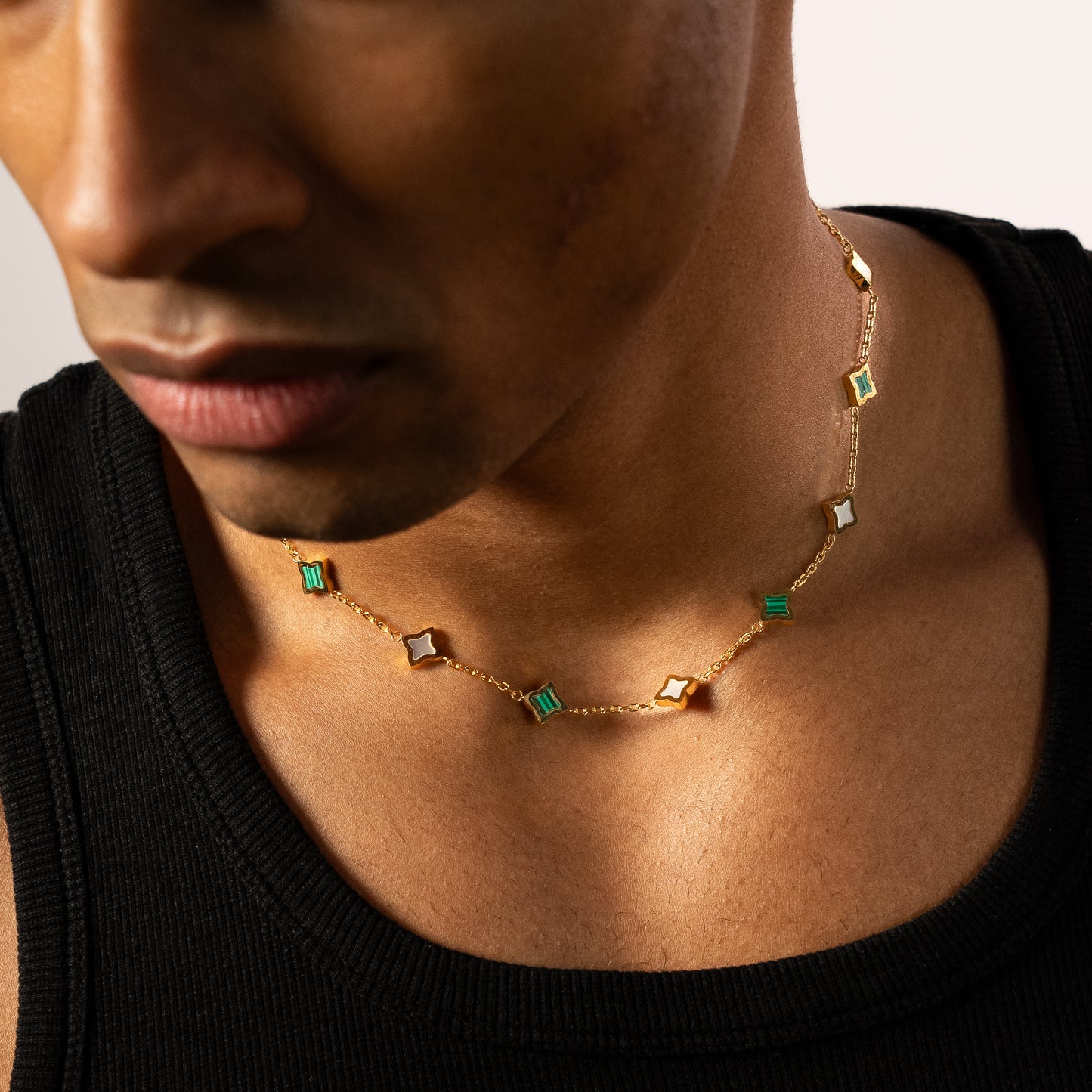 Chaîne Flower câble Dorée - Motif Blanc & Vert