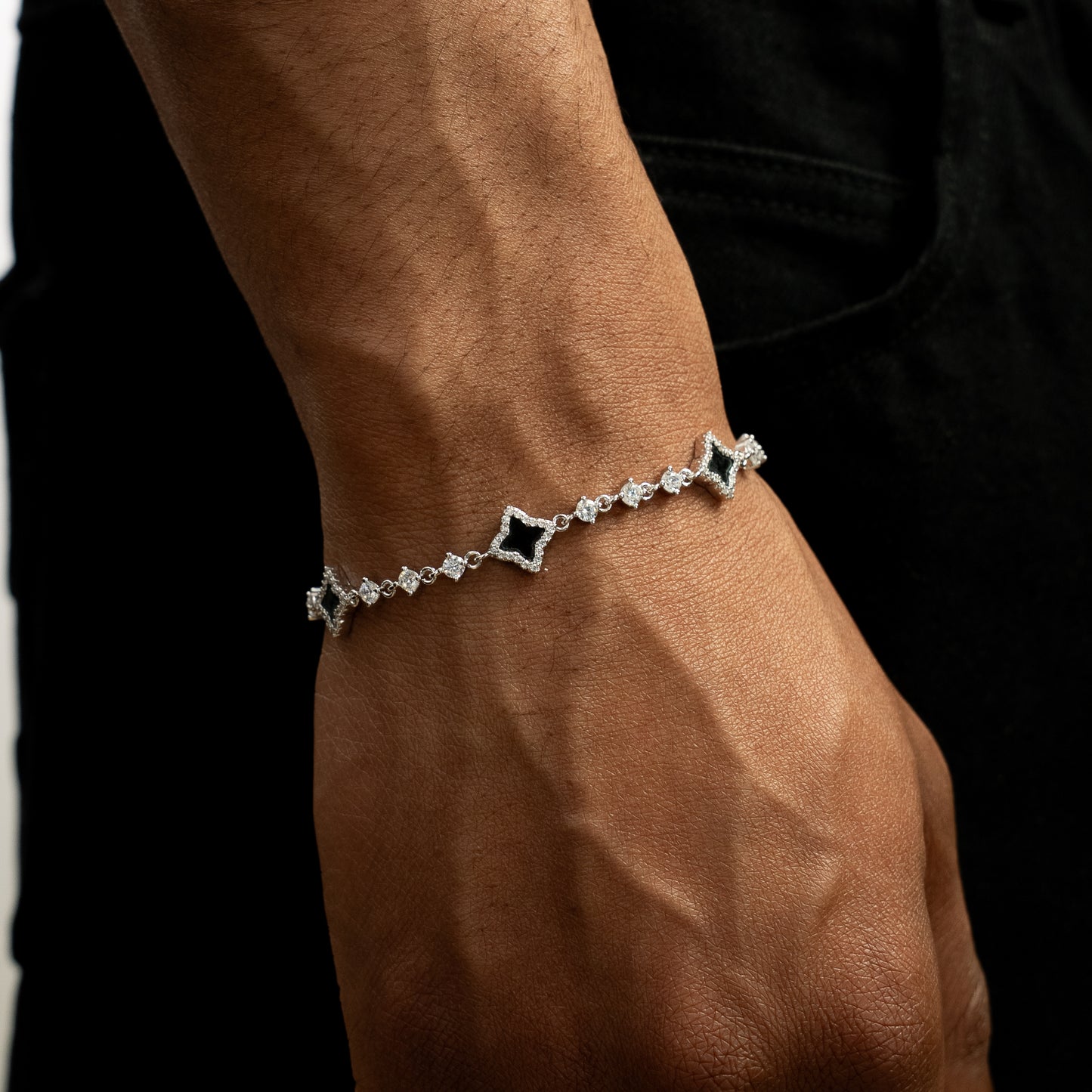 Bracelet Flower Tennis Argenté - Motif Noir