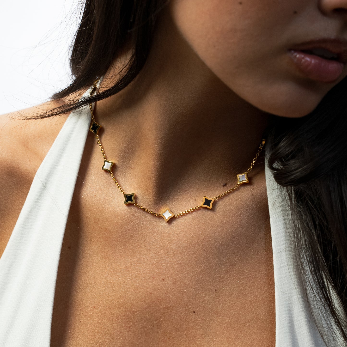 Gold Flower Cable Chain - Black & White Pattern