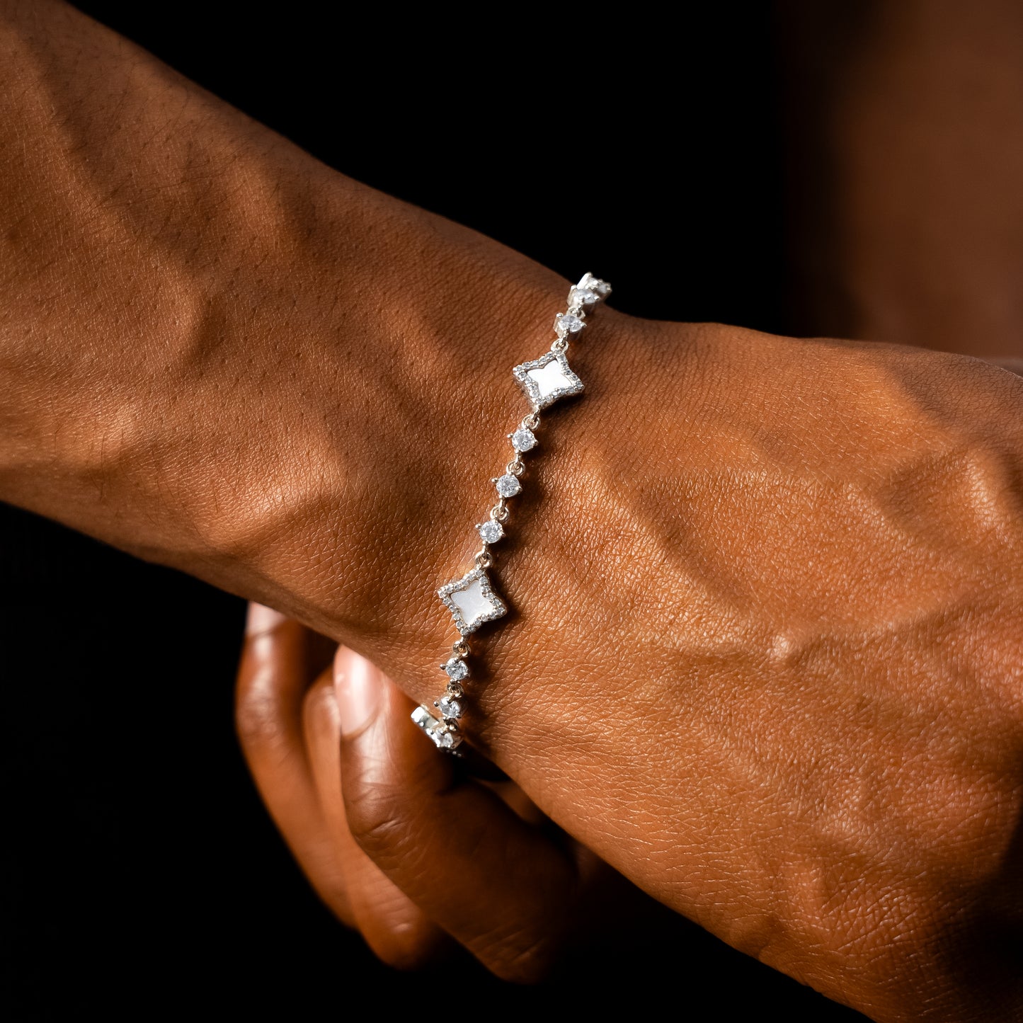 Bracelet Flower Tennis Argenté - Motif Blanc