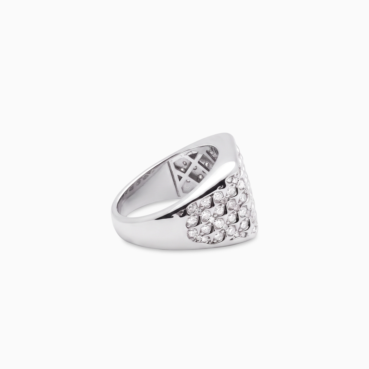 Iced Starfield Square signet ring - 925 Sterling Silver / VVS Moissanite